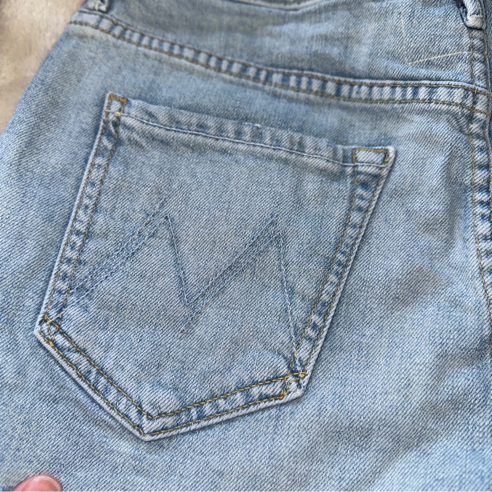 MOTHER Superior Denim Easy Does It Short Blue Thanks Again Racer Wash Size 27 - Picture 4 of 14